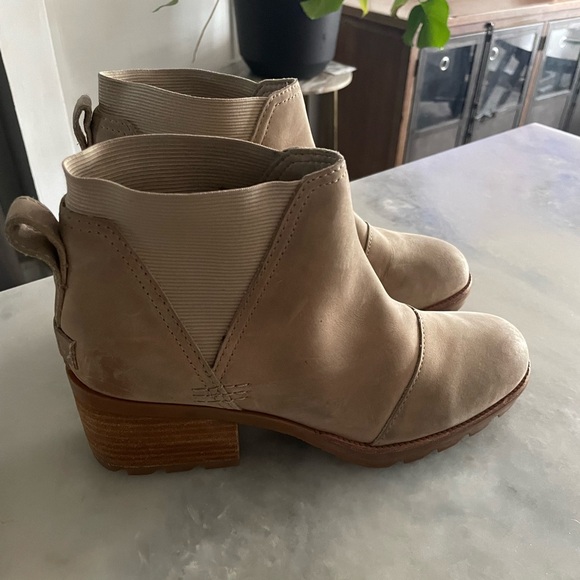 Sorel Cate Chelsea Ankle Boots Size 7 - Picture 2 of 11